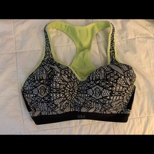 Victoria secured sports bra, high impact, size 34C